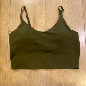 Athleta Elation V-Neck Crop A-C in ginseng olive
